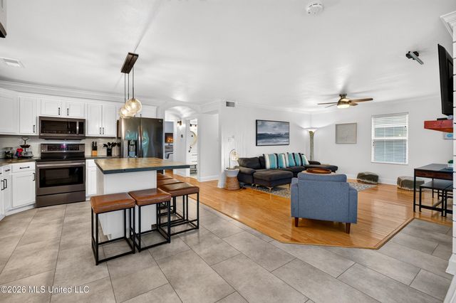 4044 Mindanao Street, Bay Saint Louis, MS 39520