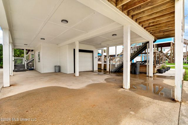4044 Mindanao Street, Bay Saint Louis, MS 39520