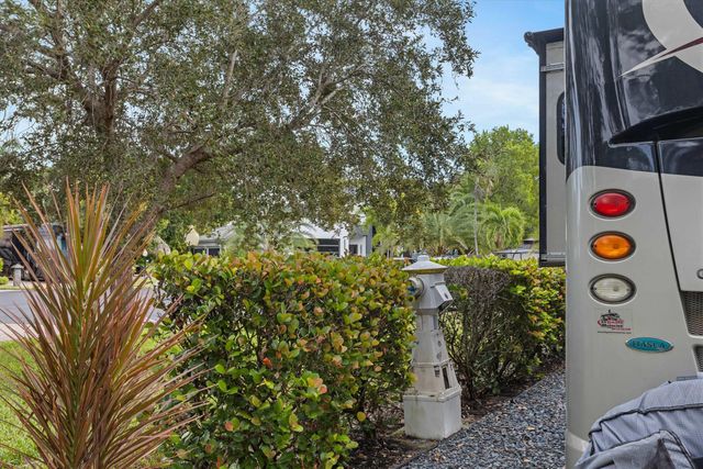 204 N Cortez Drive 204, Margate, FL 33068