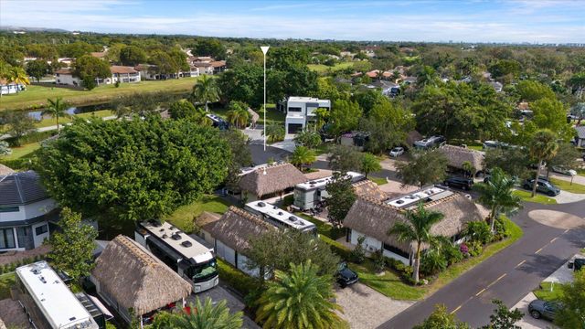 204 N Cortez Drive 204, Margate, FL 33068