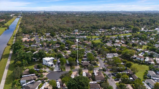 204 N Cortez Drive 204, Margate, FL 33068