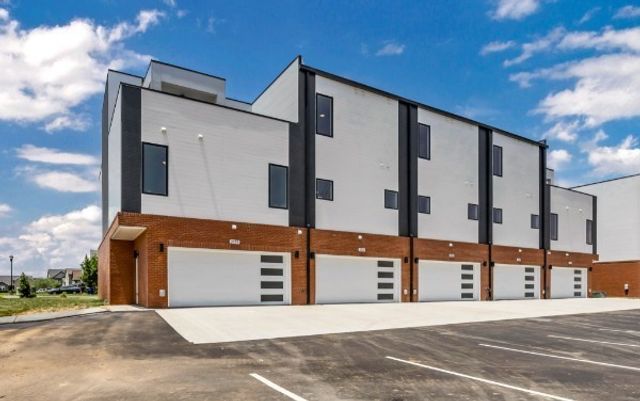 2409 Pea Ridge Road, Clarksville, TN 37040