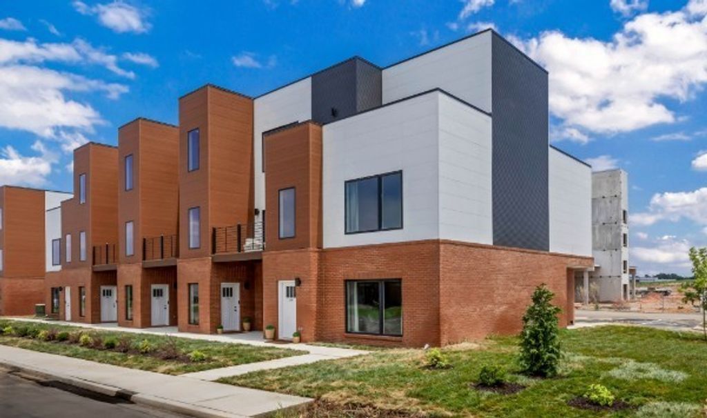 2409 Pea Ridge Road, Clarksville, TN 37040