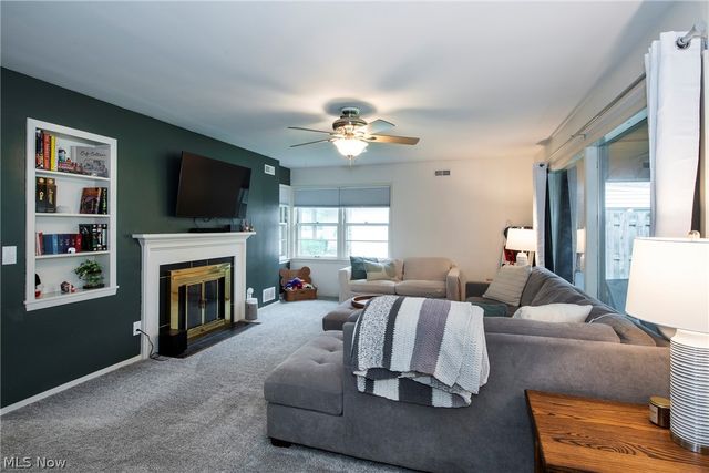 131 Edgewood Drive, Berea, OH 44017