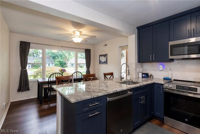 131 Edgewood Drive, Berea, OH 44017
