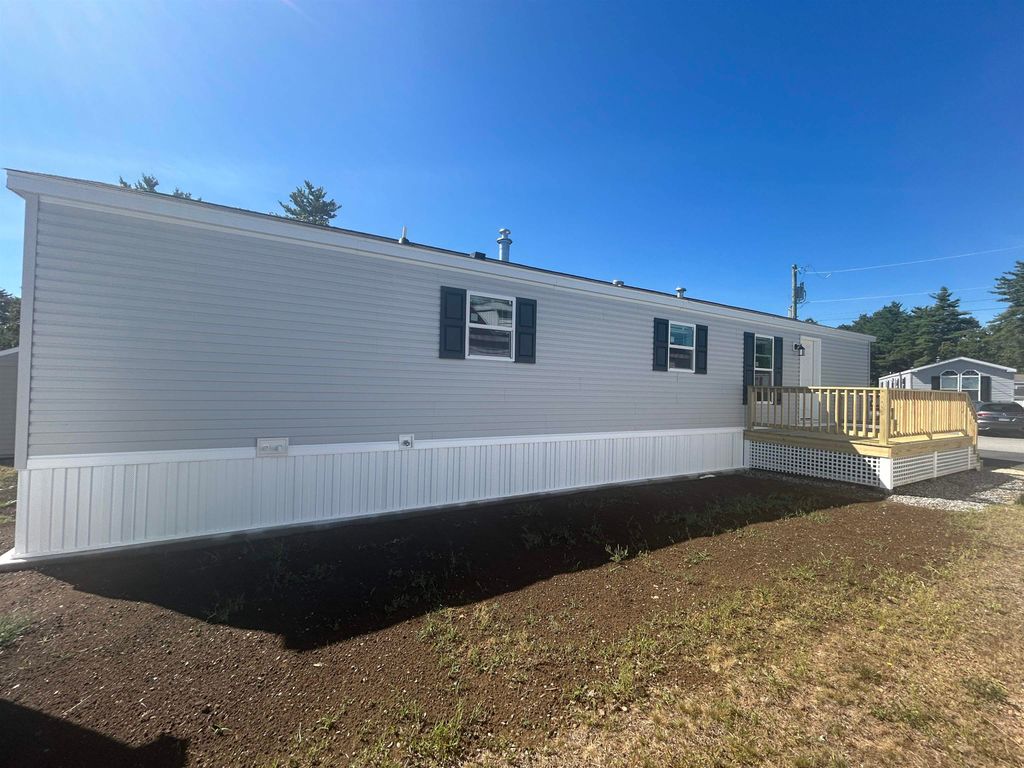 4 Dudley Court, Somersworth, NH 03878