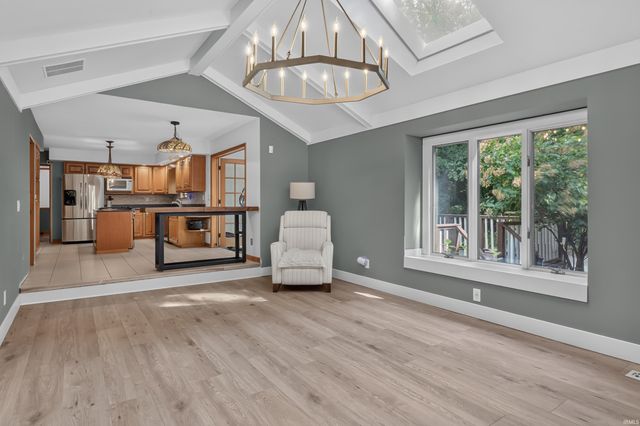 7107 Pine Lake Road, Fort Wayne, IN 46814