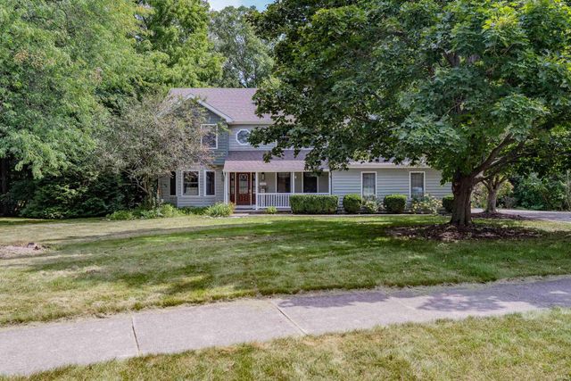 7107 Pine Lake Road, Fort Wayne, IN 46814