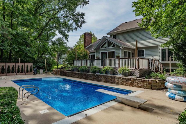 7107 Pine Lake Road, Fort Wayne, IN 46814