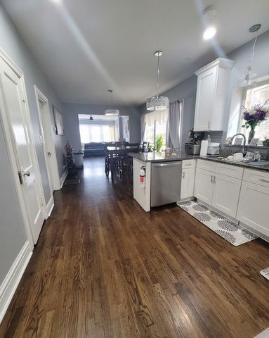 1220 S 59th Court, Cicero, IL 60804