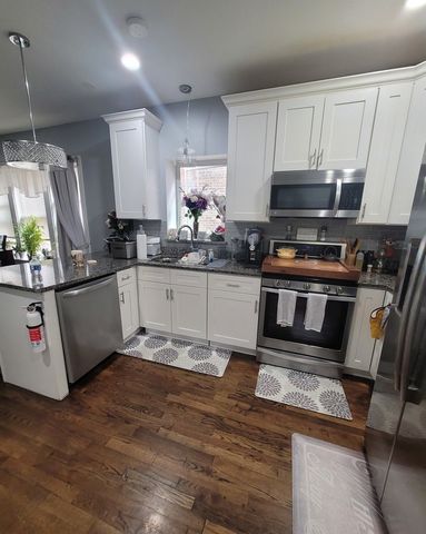 1220 S 59th Court, Cicero, IL 60804