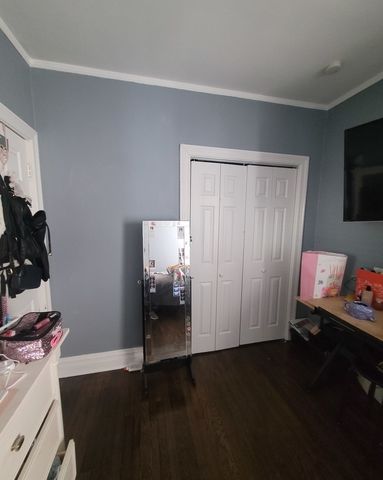 1220 S 59th Court, Cicero, IL 60804