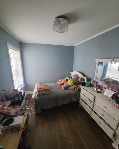 1220 S 59th Court, Cicero, IL 60804