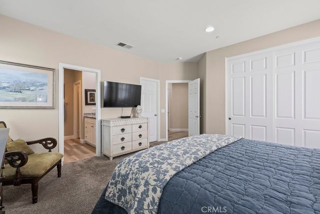 6782 Iron Horse Lane, Eastvale, CA 92880