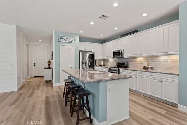 6782 Iron Horse Lane, Eastvale, CA 92880