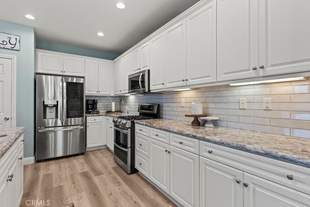 6782 Iron Horse Lane, Eastvale, CA 92880