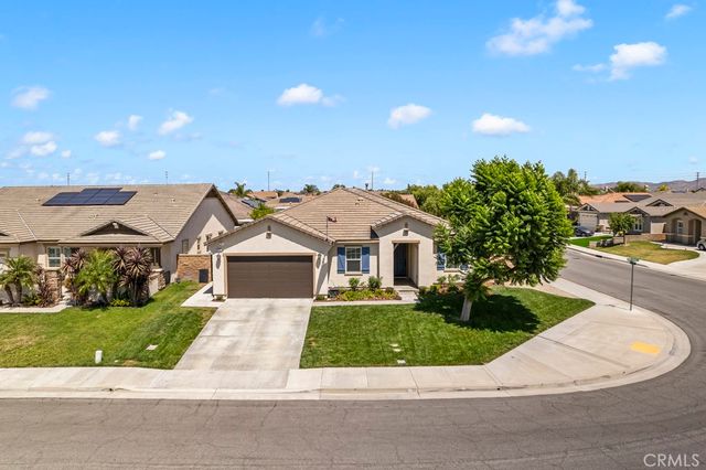 6782 Iron Horse Lane, Eastvale, CA 92880