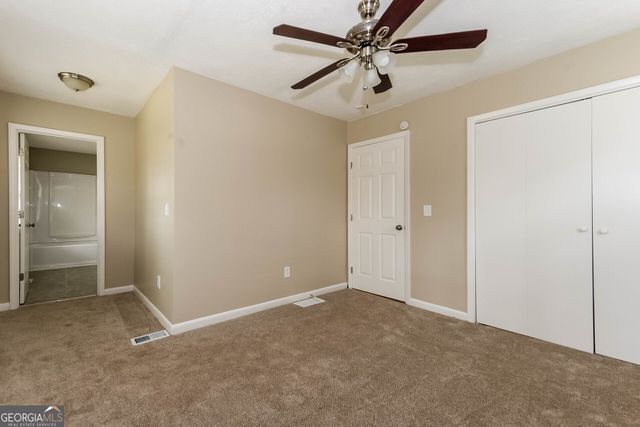 2697 Heritage Lane, Morrow, GA 30260