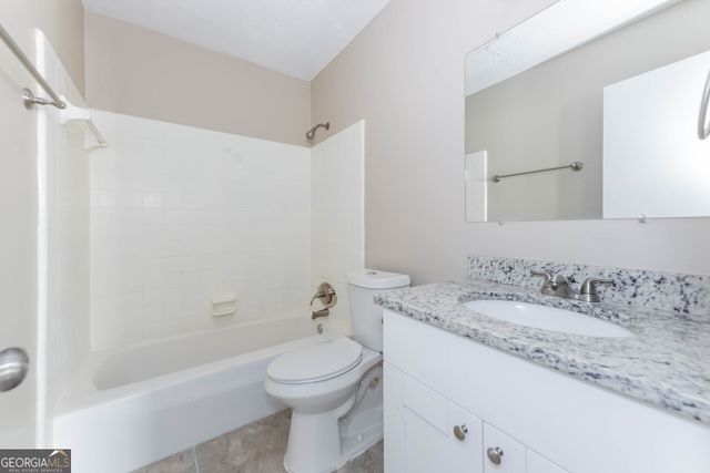 2697 Heritage Lane, Morrow, GA 30260