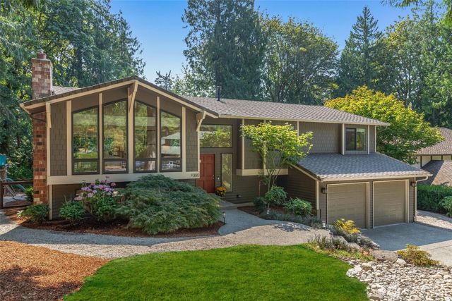 300 Mt. Pilchuck Avenue SW, Issaquah, WA 98027