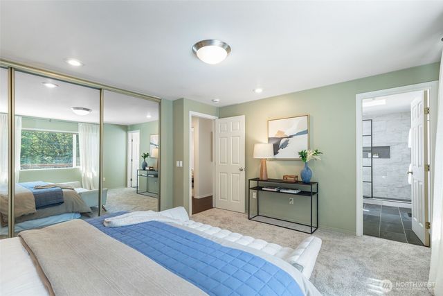 300 Mt. Pilchuck Avenue SW, Issaquah, WA 98027