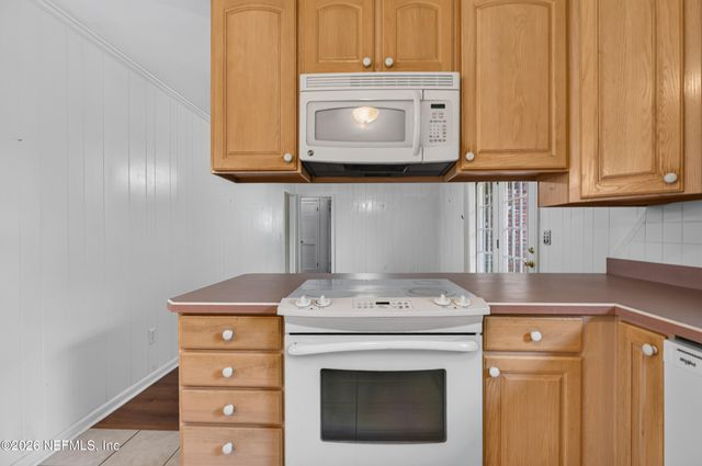 4931 N SOUTHWARK Drive, Jacksonville, FL 32257