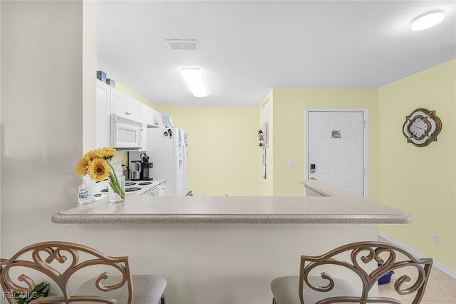 4219 Bellasol CIR 1711, Fort Myers, FL 33916