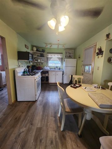 407 W Tenneppee, Fletcher, OK 73541