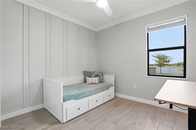 18242 Ridgeline DR, Estero, FL 33928