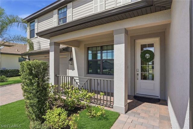 18242 Ridgeline DR, Estero, FL 33928