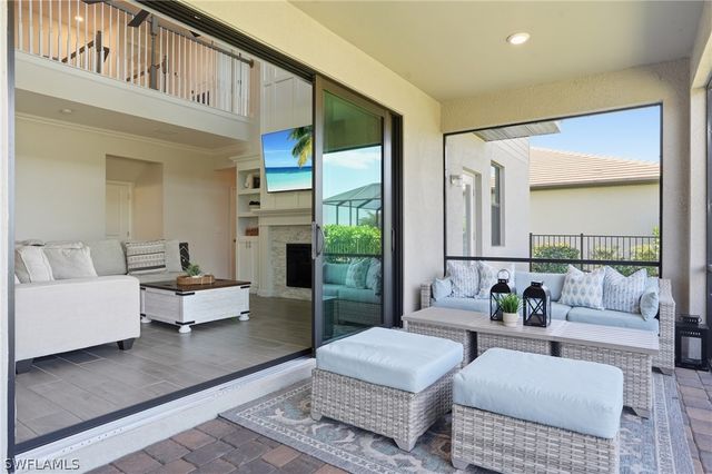 18242 Ridgeline DR, Estero, FL 33928