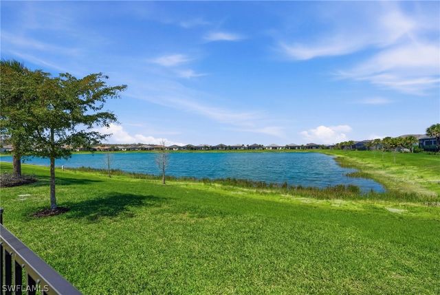 18242 Ridgeline DR, Estero, FL 33928