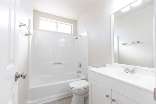 2124 San Padre, Hemet, CA 92545