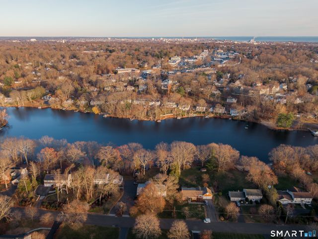 845 Mountain Laurel Road, Fairfield, CT 06824