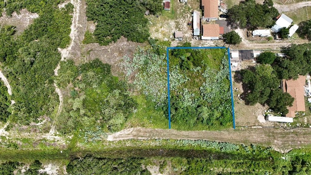 400 N 13, Aransas Pass, TX 78336 — exterior