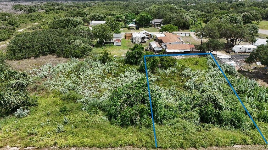 400 N 13, Aransas Pass, TX 78336 — photo 2