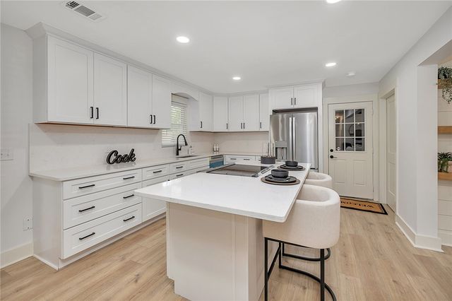 155 McDowell Ave, Brunswick, GA 31525