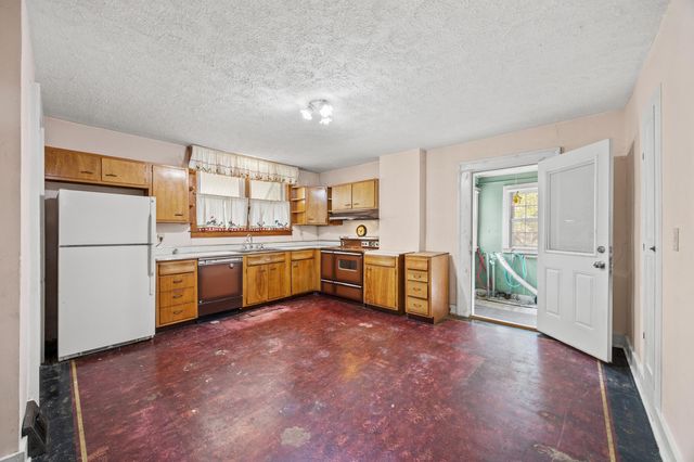 625 S Broadway Street, Georgetown, KY 40324