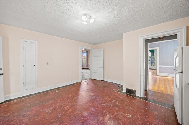 625 S Broadway Street, Georgetown, KY 40324