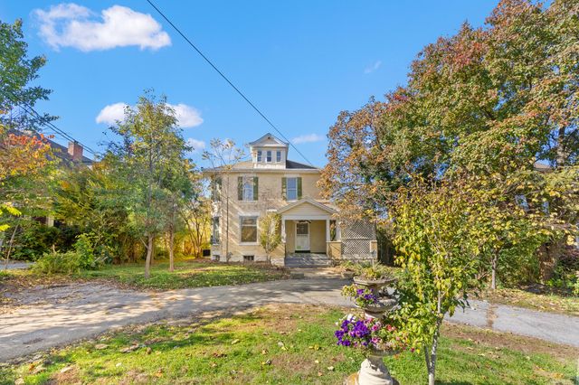 625 S Broadway Street, Georgetown, KY 40324