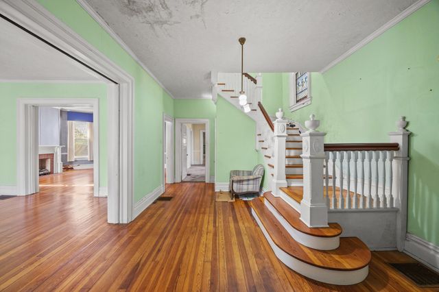 625 S Broadway Street, Georgetown, KY 40324