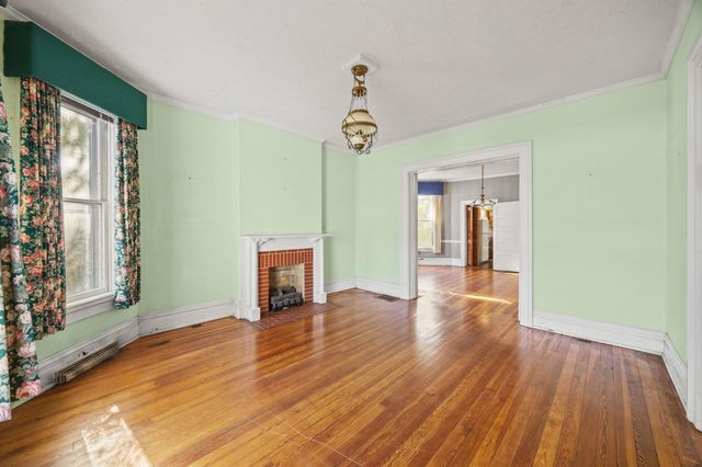 625 S Broadway Street, Georgetown, KY 40324