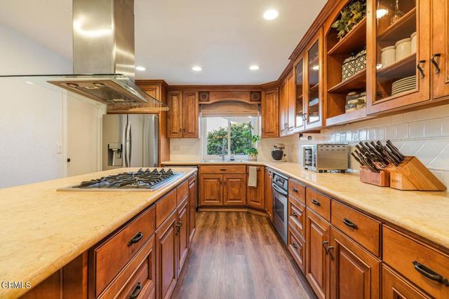 1585 Cipres Court, Camarillo, CA 93010