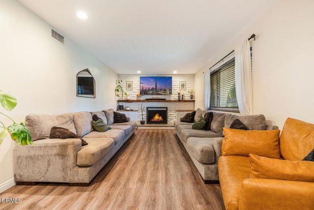 1585 Cipres Court, Camarillo, CA 93010