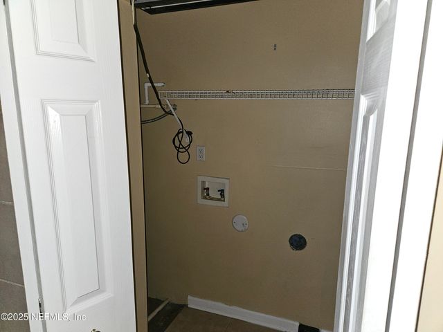 5758 OLIVER Street, Jacksonville, FL 32211