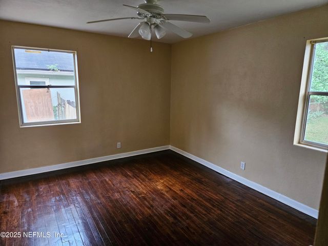 5758 OLIVER Street, Jacksonville, FL 32211