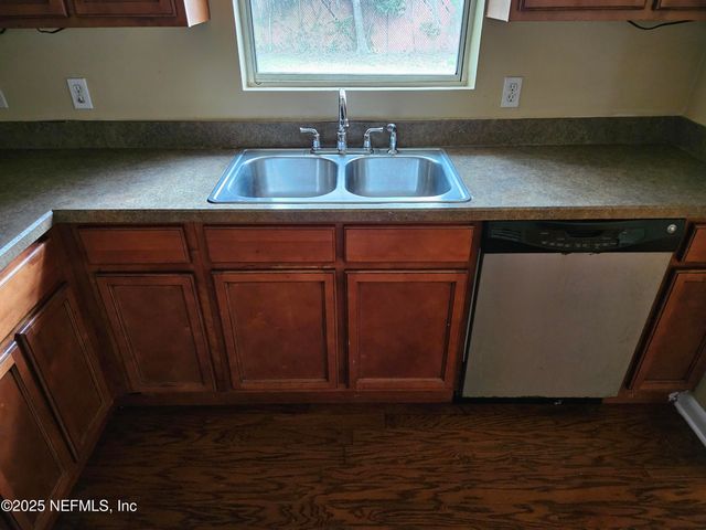 5758 OLIVER Street, Jacksonville, FL 32211