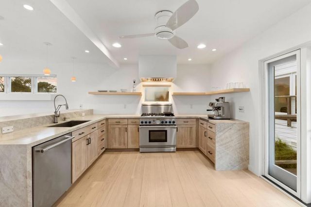 430 Farallon Avenue, Pacifica, CA 94044