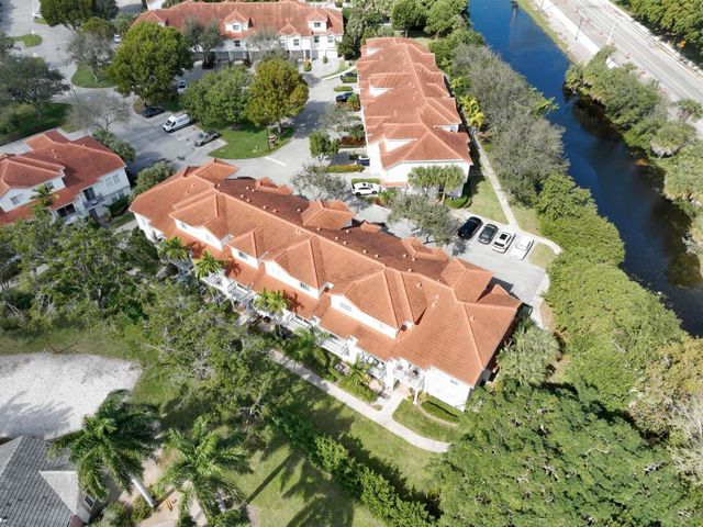 2020 Alta Meadows Lane 503, Delray Beach, FL 33444