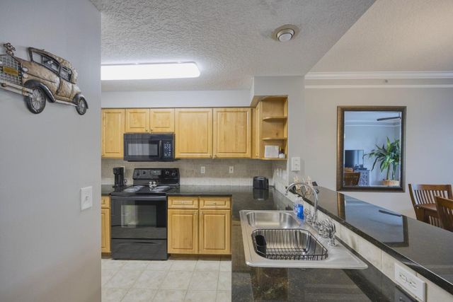 2020 Alta Meadows Lane 503, Delray Beach, FL 33444